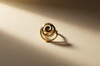 Modern Spiral Luxe Ring – Elegant Gold Minimal Ring for Women
