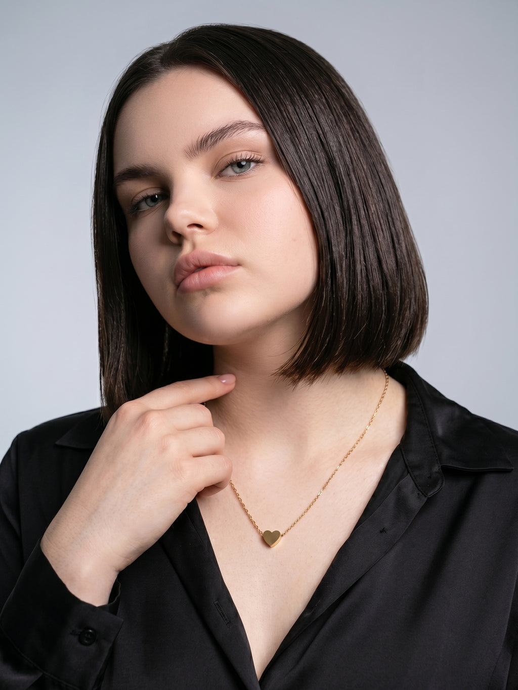 Minimal Heart Pendant Necklace – Elegant Gold Necklace for Women
