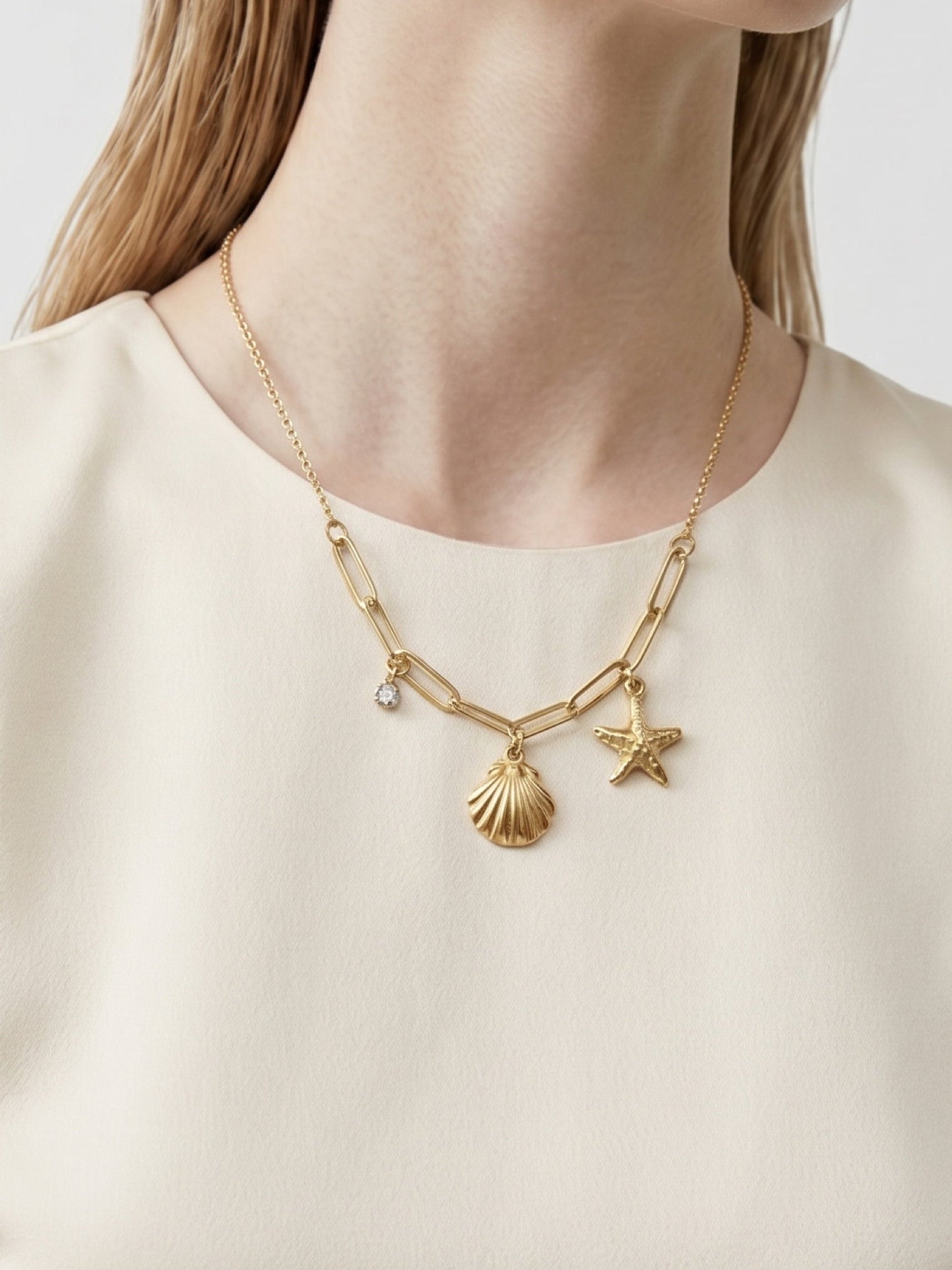 Ocean Charm Link Necklace – Elegant Gold Charm Necklace for Women