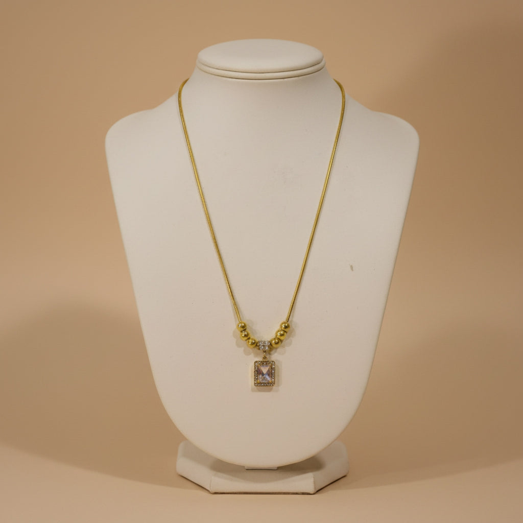 Royal Crystal Pendant Necklace – Elegant Gold Crystal Necklace for Women