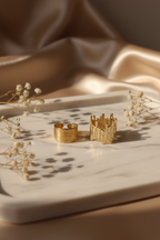 Artistic Wave Statement Ring – Elegant Gold Ring for Women