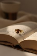 Golden Wave Ring – Elegant Gold Ring for Women