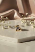 Luna Solitaire Ring – Elegant Gold Ring for Women