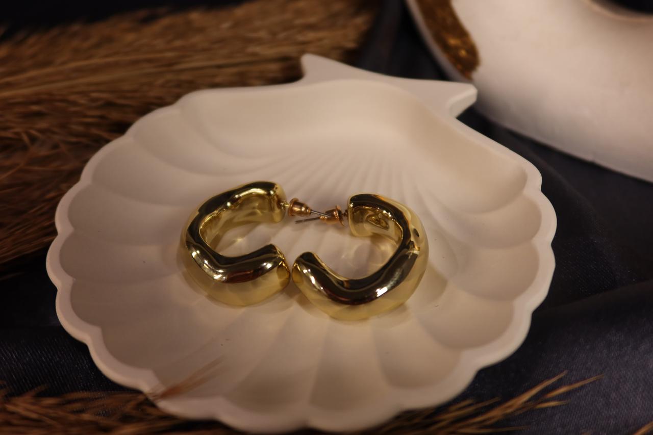 Chunky C-Hoop Earrings – Bold Gold Statement Earrings for Women