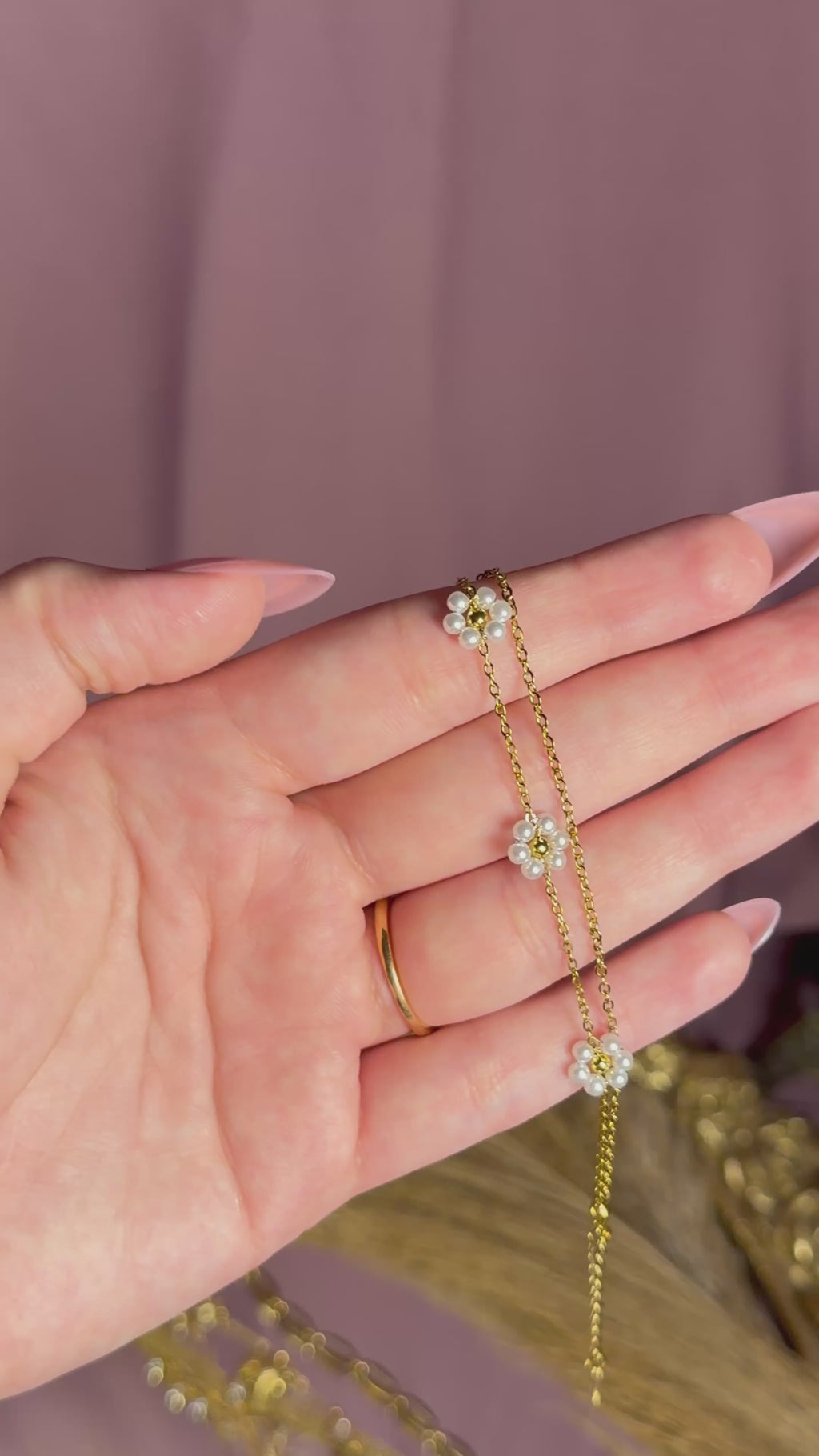 Minimal Bar Bracelet – Elegant Gold Minimal Bracelet for Women