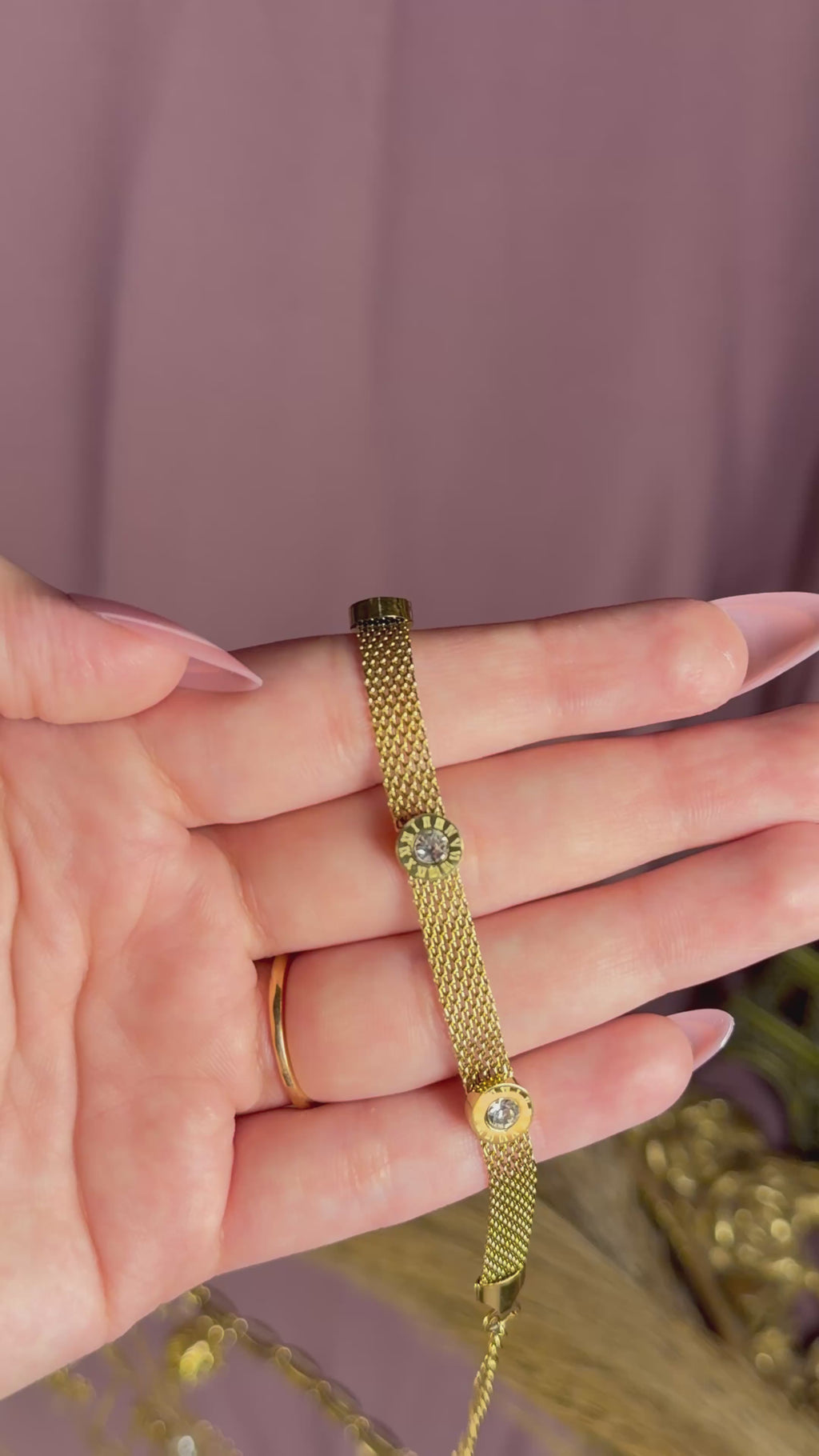 Mesh Strap Bracelet – Elegant Gold Minimal Bracelet for Women