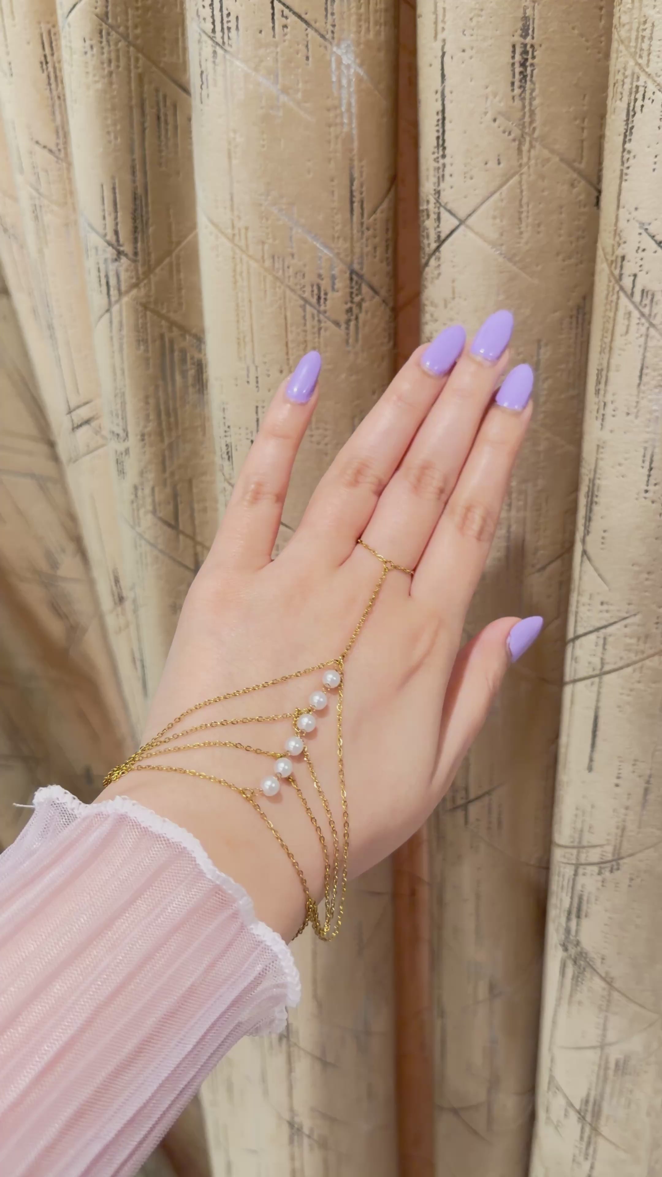 Pearl Cascade Hand Chain