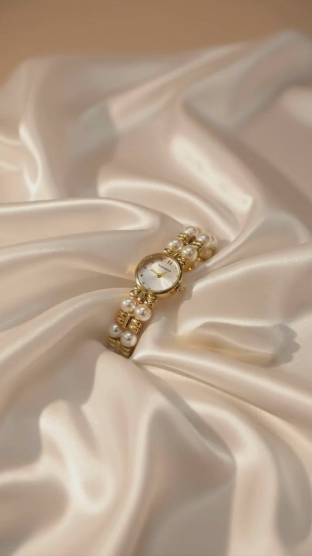 Golden Pearl Watch – Elegant Gold Watch for Women