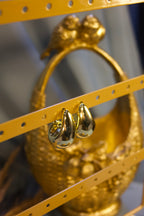 Golden Swirl Hoop Earrings – Elegant Gold Statement Earrings for Women